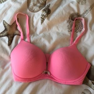 Victoria’s Secret Body by Victoria Bra No wire